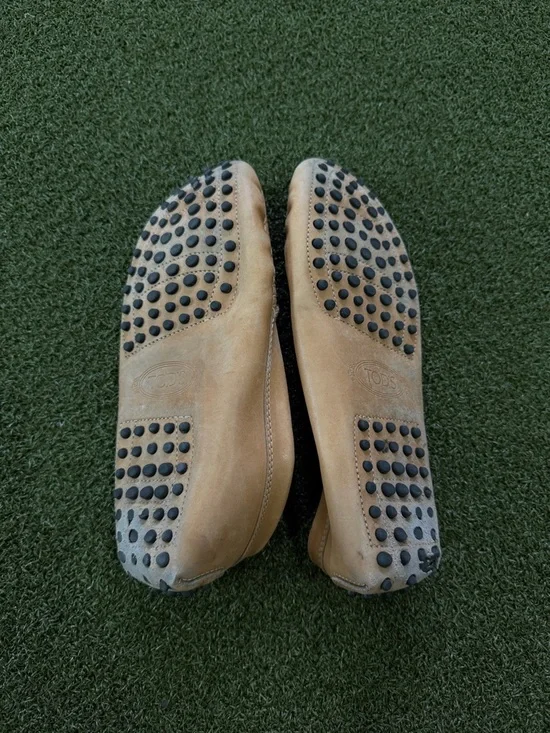 Tod's women’s Leather Penny Loafers in Cognac Brown - Picture 3 of 4